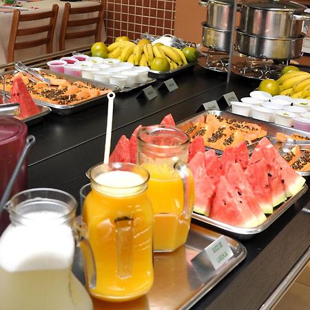 Hotel Carolina Plaza Uberaba Bagian luar foto
