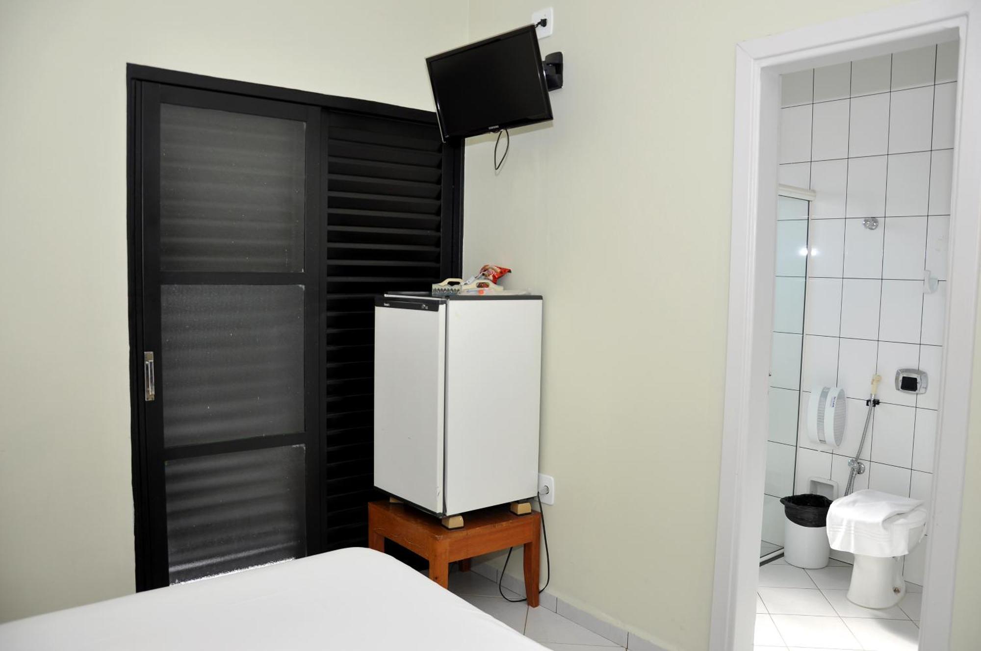 Hotel Carolina Plaza Uberaba Bagian luar foto