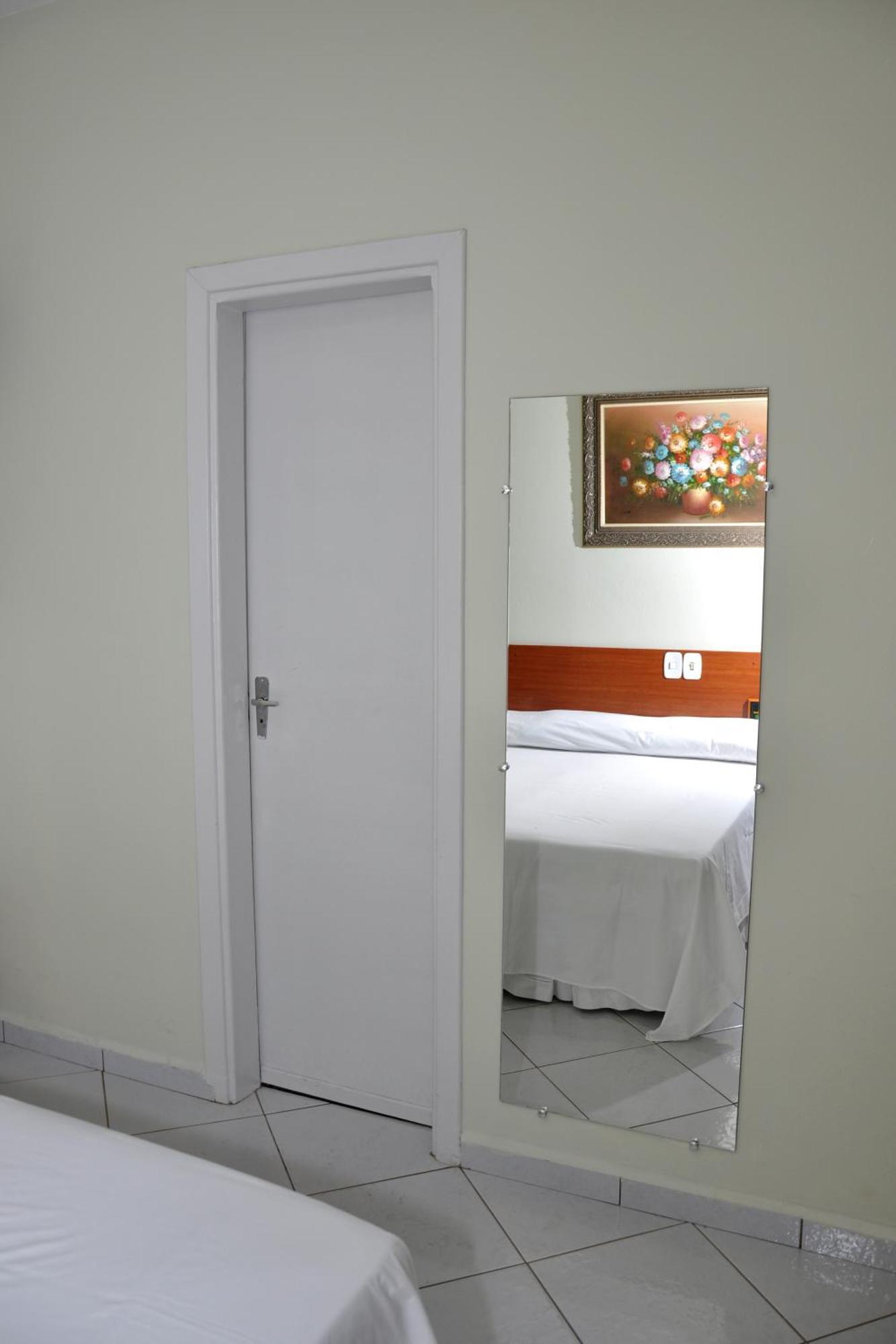 Hotel Carolina Plaza Uberaba Bagian luar foto